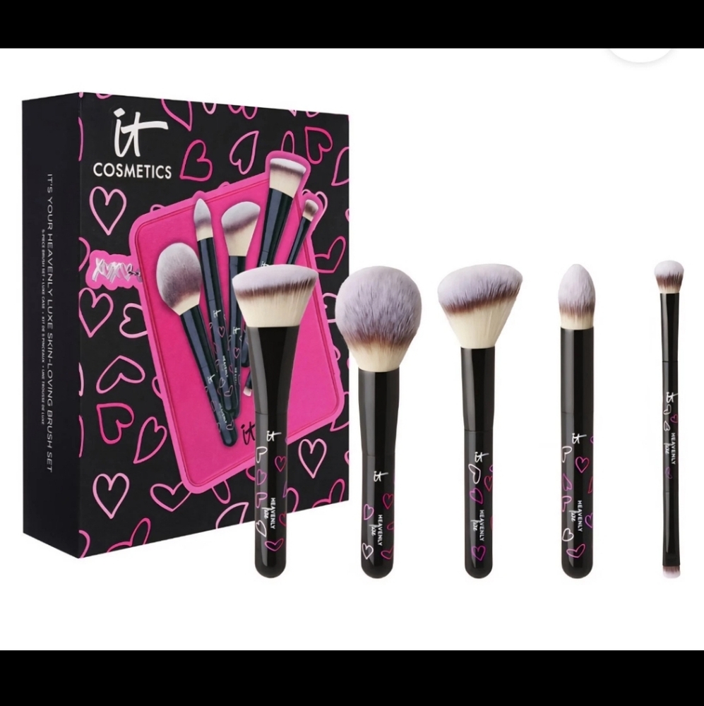 IT Cosmetics IT’S YOUR HEAVENLY LUXE SKIN-LOVING 5-PIECE MAKEUP BRUSH SET - NEW - Picture 2 of 8
